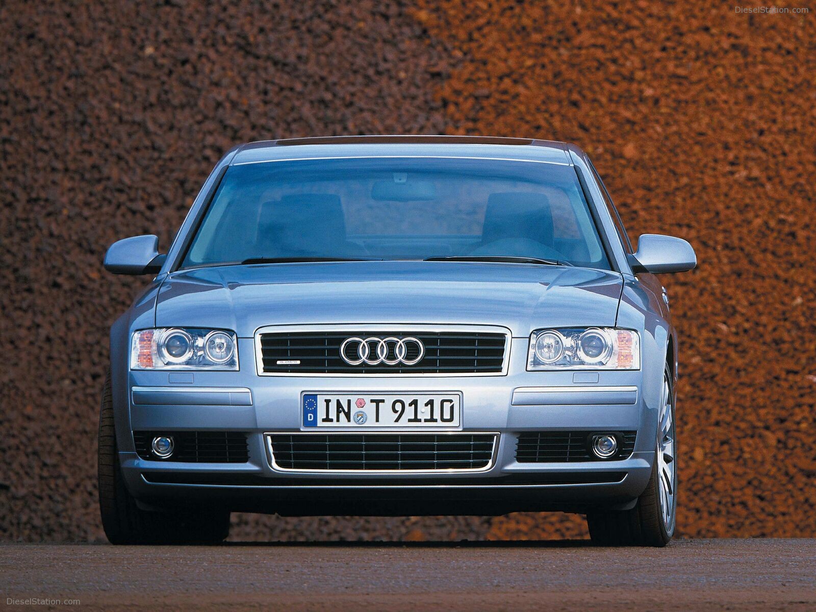 Audi A8 (2004)